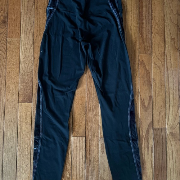 Good Used or Fair Used condition Lululemon Align sz 6, 28” - Picture 3 of 8